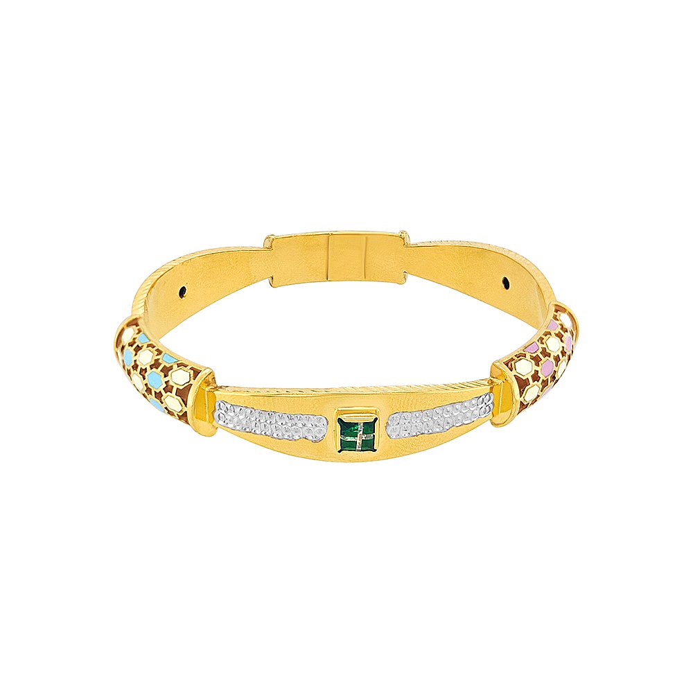Hiraola's Product Image